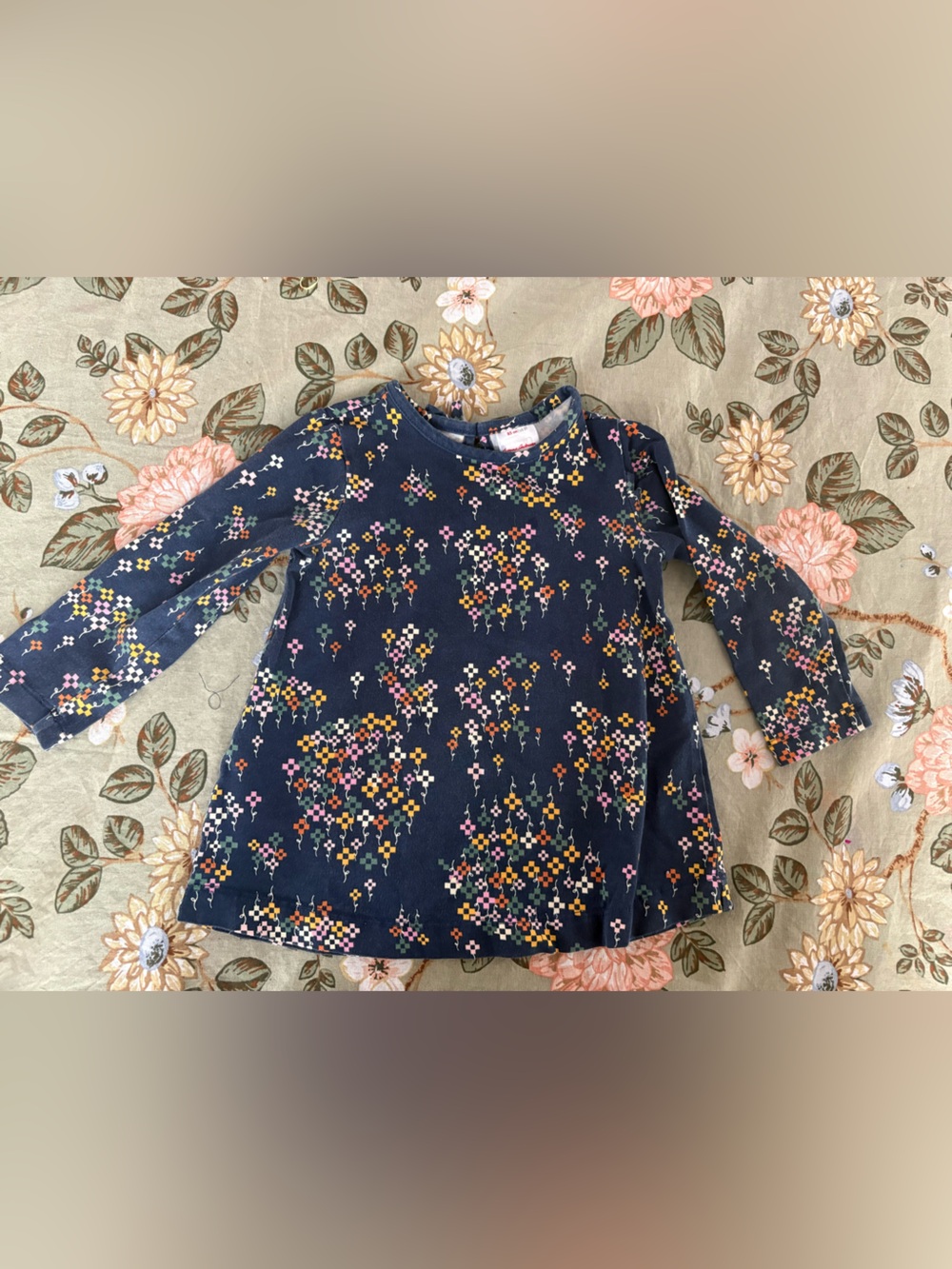 Hanna Andersson Navy Floral Crewneck Top